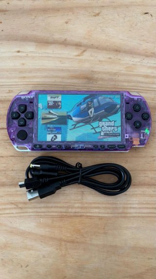 PSP Morada Transparente 32GB