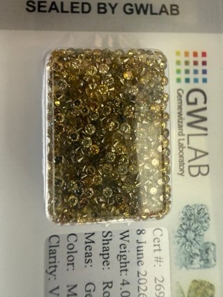 384 Diamantes Amarillos naturales con certificado