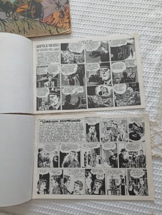 Varios comics,total 9Flecha y Arturo-Morgan Contra