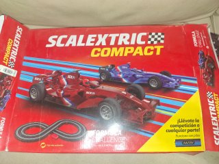 Scalextric Compact Super Champion 4m + 3.6m y 2.3