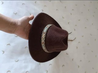 Sombrero de lana. Sin usar