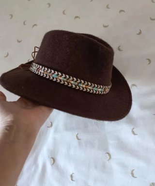 Sombrero de lana. Sin usar