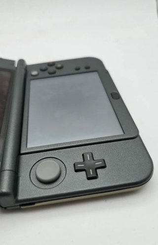 New 3DS XL Ips Screen+ sd 64gb+ Funda  + Crys Case