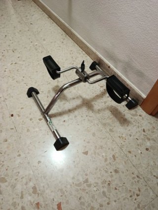 Plataforma de pedalear con regulador