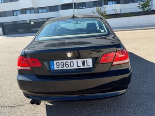 BMW 330i E92 Coupe 272cv. automatico 2007