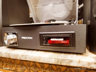 TOCADISCOS CON CASSETTE  Y ALTAVOCES SONY
