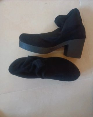 Botines negros de tacón y plataforma