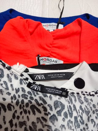 Lote 6 vestidos, mono corto y falda