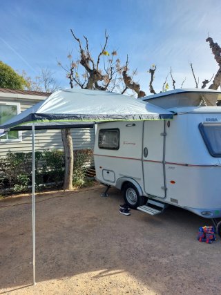 Caravana Eriba Touring 310