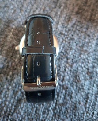 Reloj Azoza de pulsera