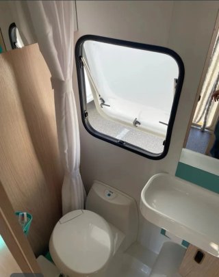 Caravana Adria Aviva 360 DK