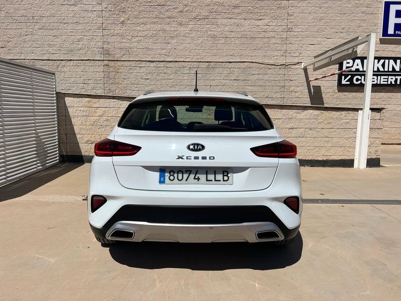 Kia XCeed 2020, foto 8