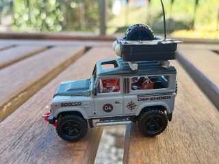 Land Rover Defender HotWheels Personalizado