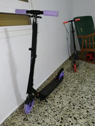 Patinete infantil morado