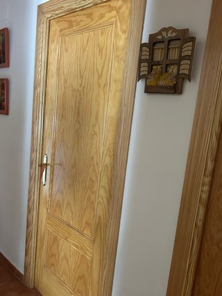 Puertas de madera pino macizas
