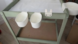 Cambiador madera IKEA pintado de verde oliva