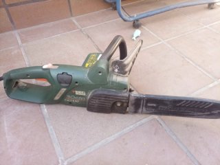 Motosierra Black & Decker 30cm