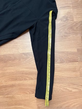 Chaqueta Fila Cremallera Negra Y2K Streetwear