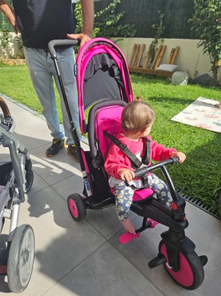 Triciclo Smartrike Negro y Rosa