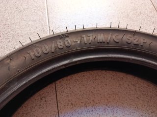 2 Neumáticos Moto 130/70-17 M/C 62S