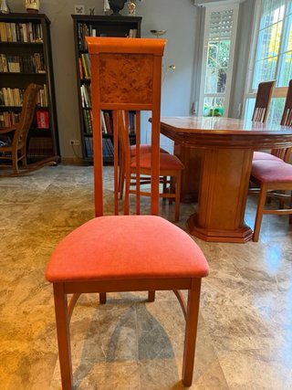 Mesa y 6 sillas cerezo