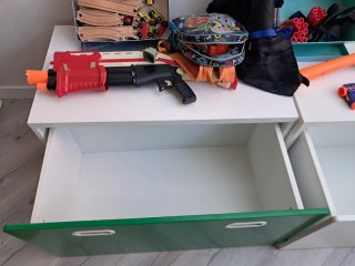Lote Juguetes: Pistolas Nerf y Trenes Madera