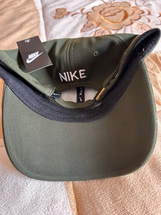 Gorra Nike Verde Oscuro