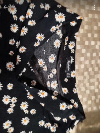 Falda Stradivarius flores XS