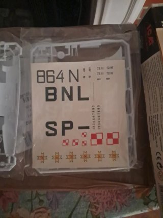 Plastyk PZL P.37 Los 1:72