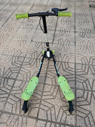 Patinete 3 ruedas verde