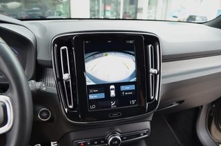 Volvo XC40 R-Design Bild-Hibrid 4x4+navegacion+USB