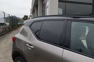 Volvo XC40 R-Design Bild-Hibrid 4x4+navegacion+USB