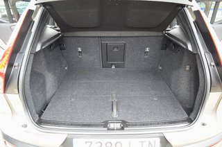 Volvo XC40 R-Design Bild-Hibrid 4x4+navegacion+USB