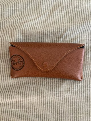 Gafas Ray Ban Doradas con Funda