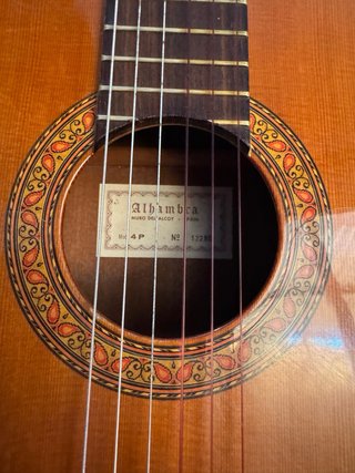 Guitarra Alhambra 4P Muro de Alcoy