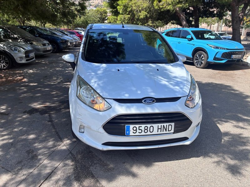 Ford B-MAX 2012 - foto 1
