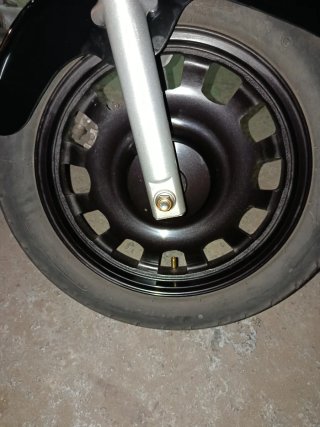 Tapones de rueda artesanales