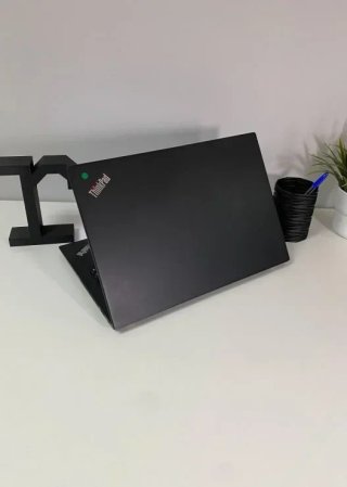 Portátil Lenovo T14S G2 i5 11a 8Gb RAM, 14"
