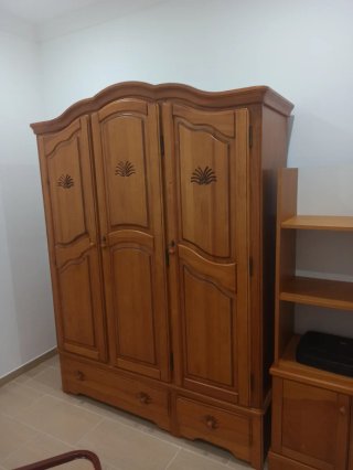 Armario juvenil madera provenzal