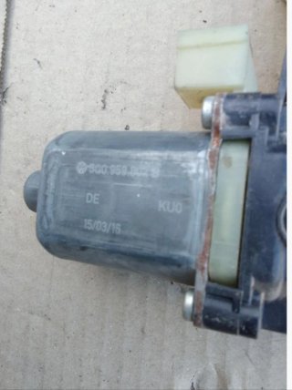 Elevalunas Delantero Derecho Seat León III