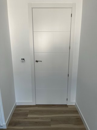 Instalación de tarima, parquet, puertas y rodapiés