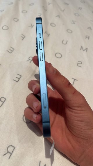 iPhone 13