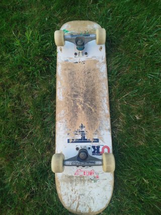 Skate buen estado 8"