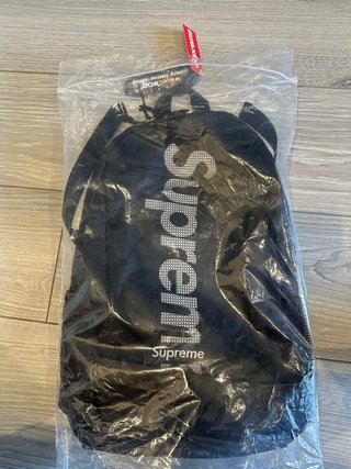 Mochila Supreme Negra Nueva