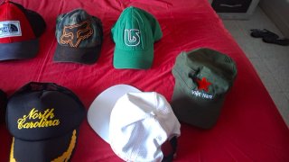 Lote Gorras Tommy Hilfiger, Nike y más