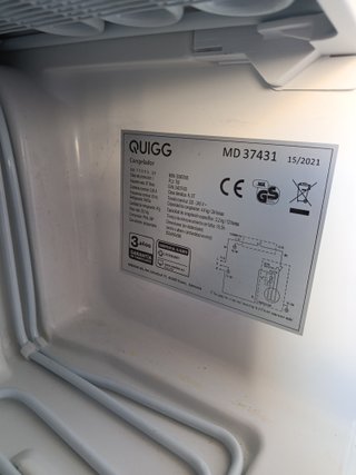 Congelador vertical 87L de 3 calaixos