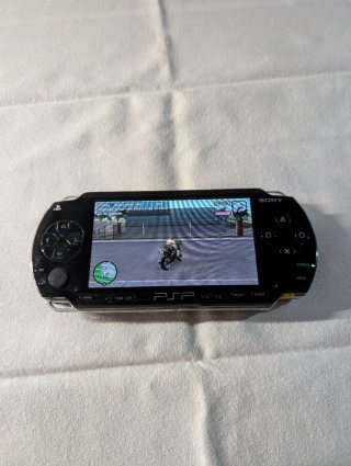 Sony PSP 1004 Nero + Gioco + Accessori