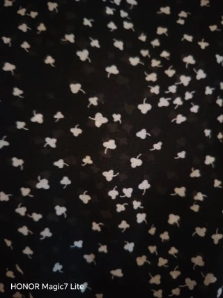 Blusa nera con simil cuoricini