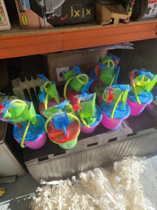 9 cubos de playa para niños