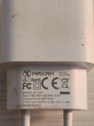 Cargador MAXAM Blanco